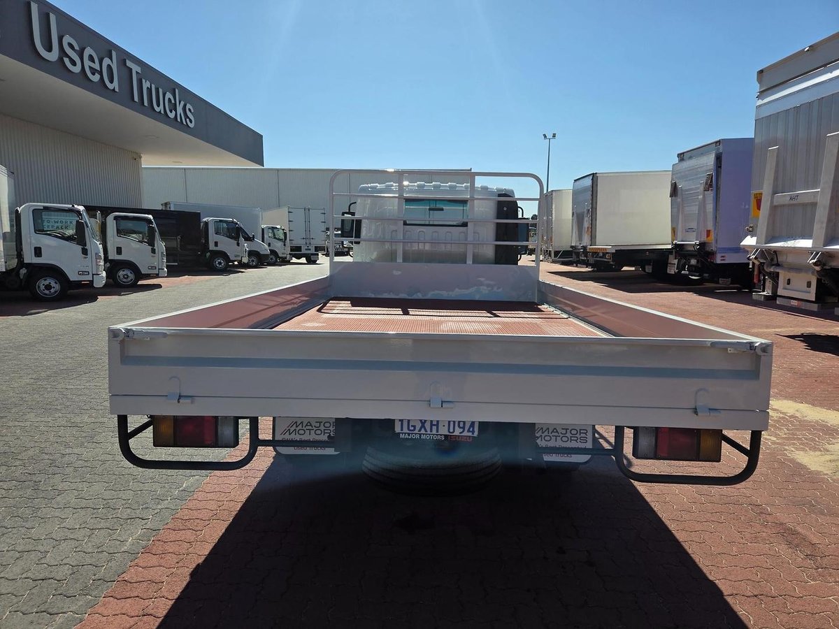 2019 Isuzu Nnr 65-150 Amt 3 Ton Tray image 8