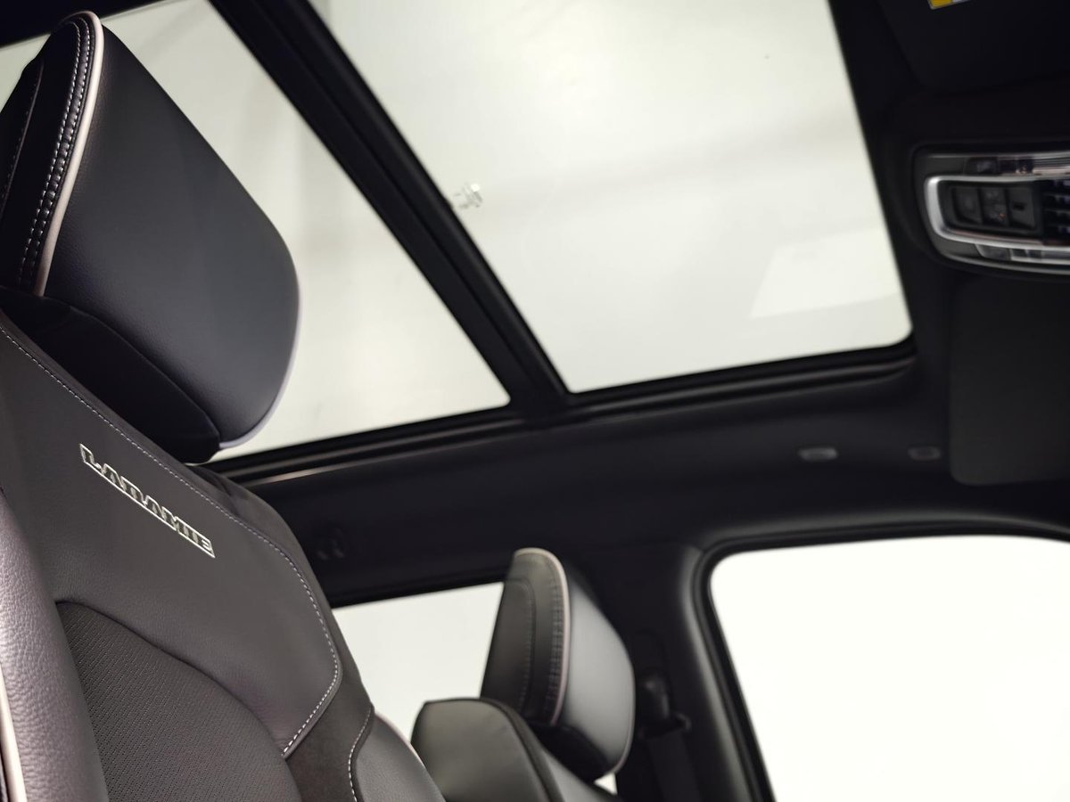 2025 RAM 1500 Laramie Sport Hurricane SO RamBox DT MY25 4X4 Dual Range image 7