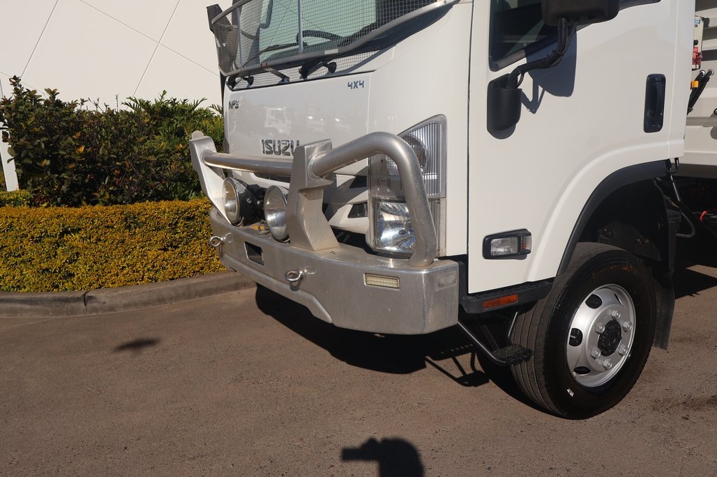 2018 ISUZU NPS 75-155 image 17