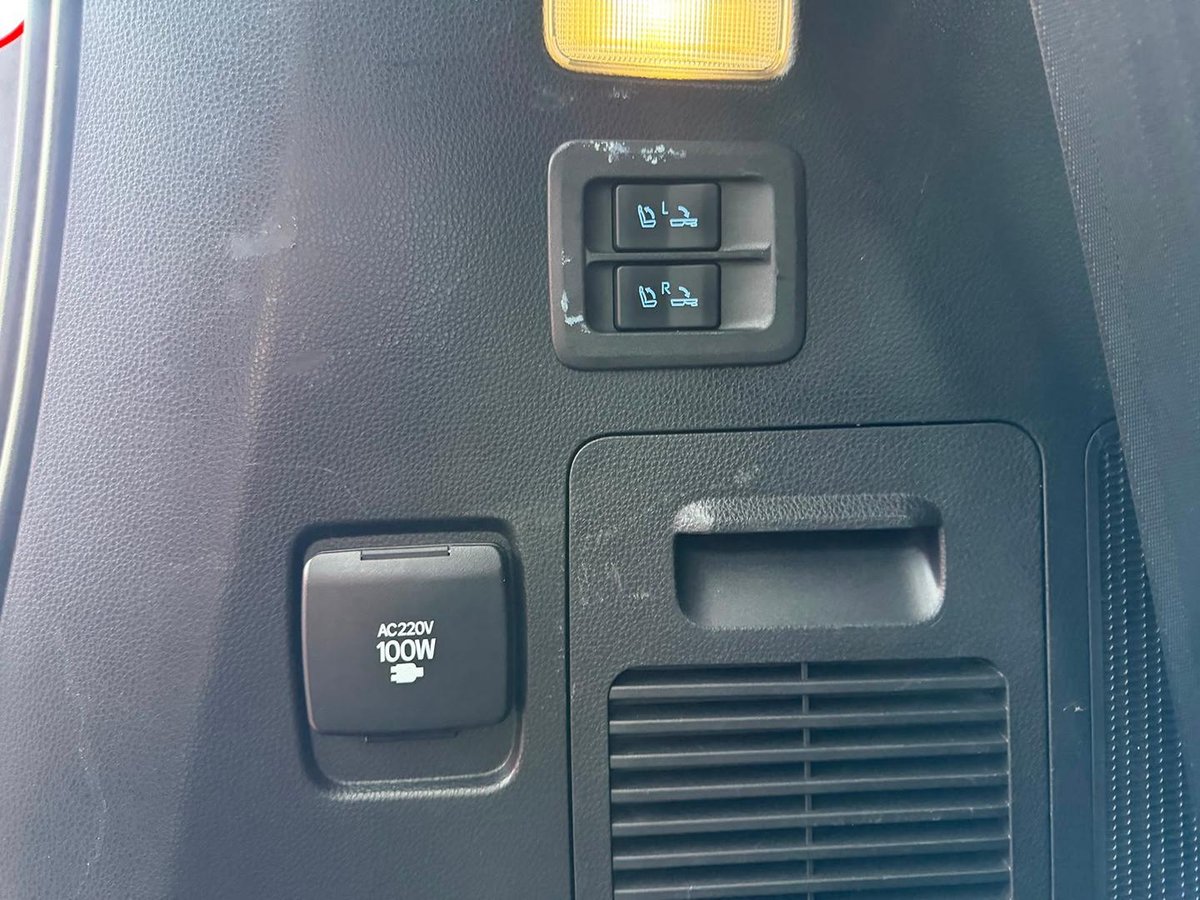 2022 Toyota Landcruiser Sahara FJA300R 4X4 Dual Range image 20