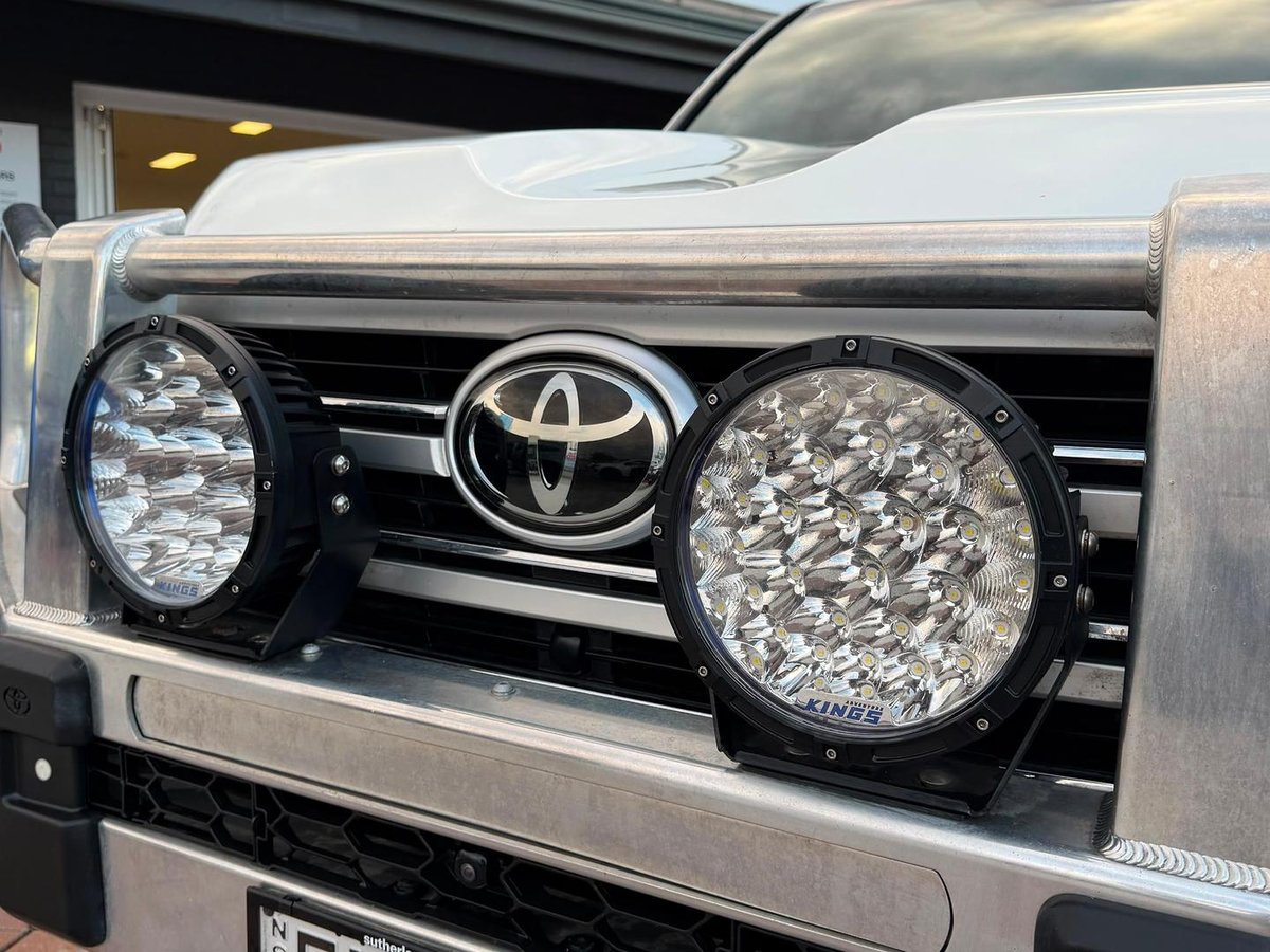 2022 Toyota Landcruiser Sahara FJA300R 4X4 Dual Range image 11