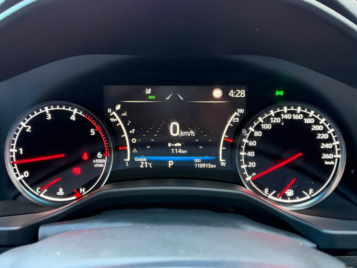 2022 Toyota Landcruiser Sahara FJA300R 4X4 Dual Range image 31