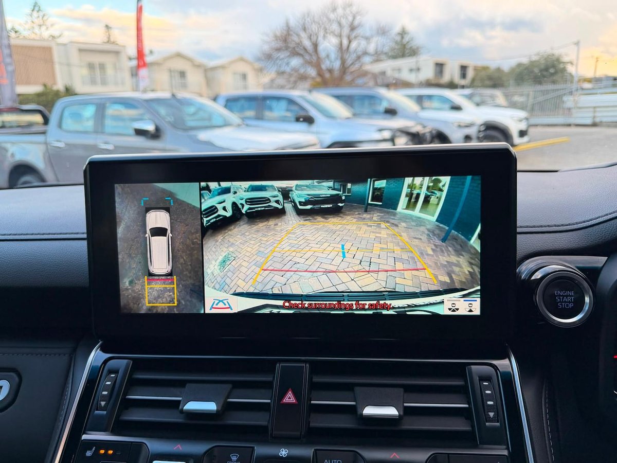 2022 Toyota Landcruiser Sahara FJA300R 4X4 Dual Range image 33
