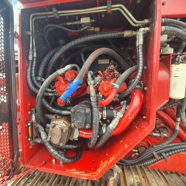 2016 Case IH Cane Harvester 8800 Austoft image 4