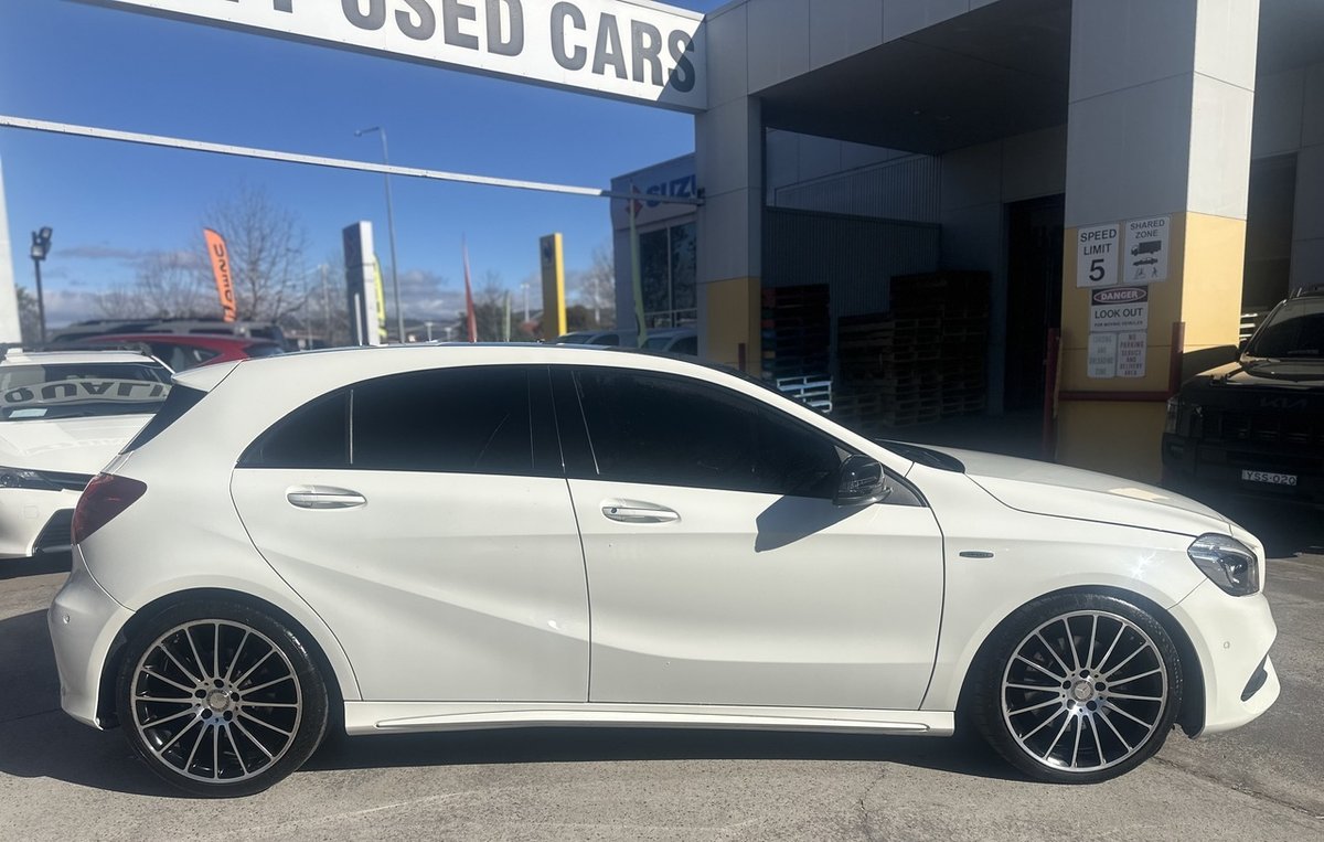 2016 Mercedes-Benz A-Class A250 Sport W176 Four Wheel Drive image 7
