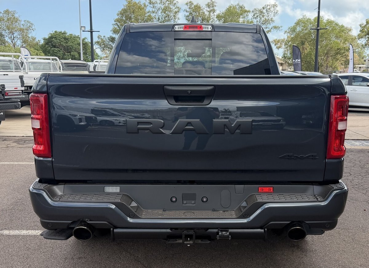 2026 Ram 1500 Express Black Edition Hurricane SO DT image 5