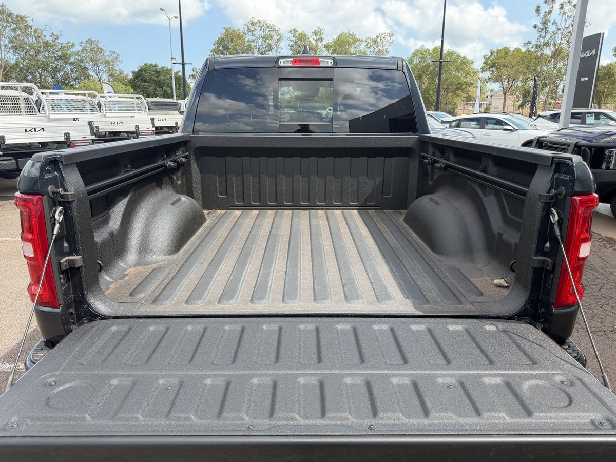 2026 Ram 1500 Express Black Edition Hurricane SO DT image 6