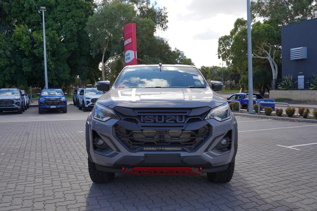 2025 Isuzu D-MAX BLADE MY25.5 4X4 Dual Range image 8