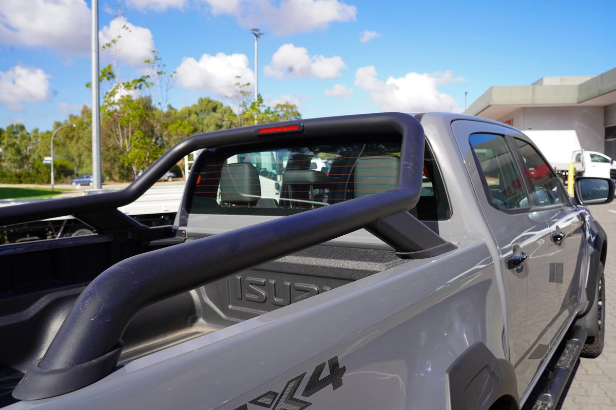 2025 Isuzu D-MAX BLADE MY25.5 4X4 Dual Range image 13