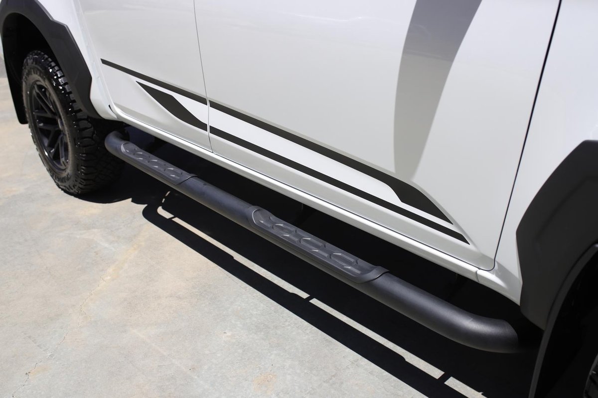 2025 Isuzu D-MAX BLADE MY25.5 4X4 Dual Range image 13