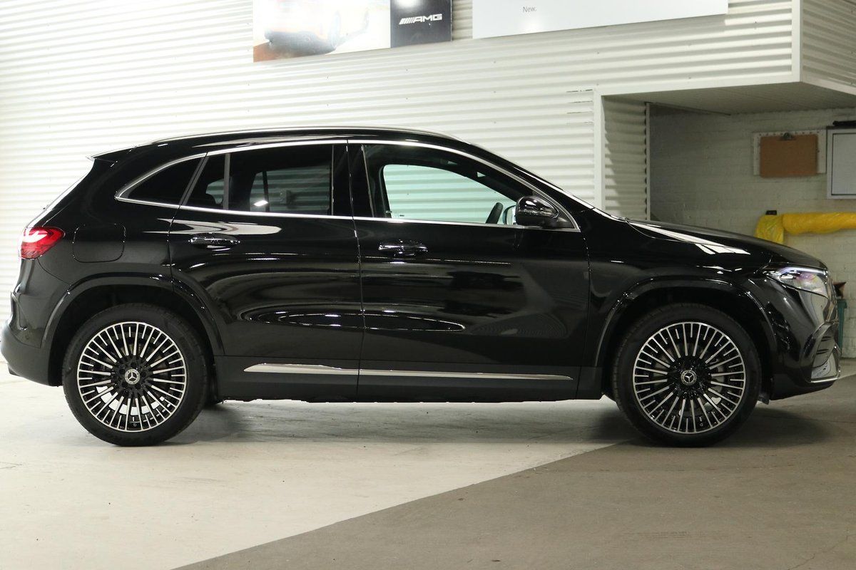 2026 Mercedes-Benz EQA image 15