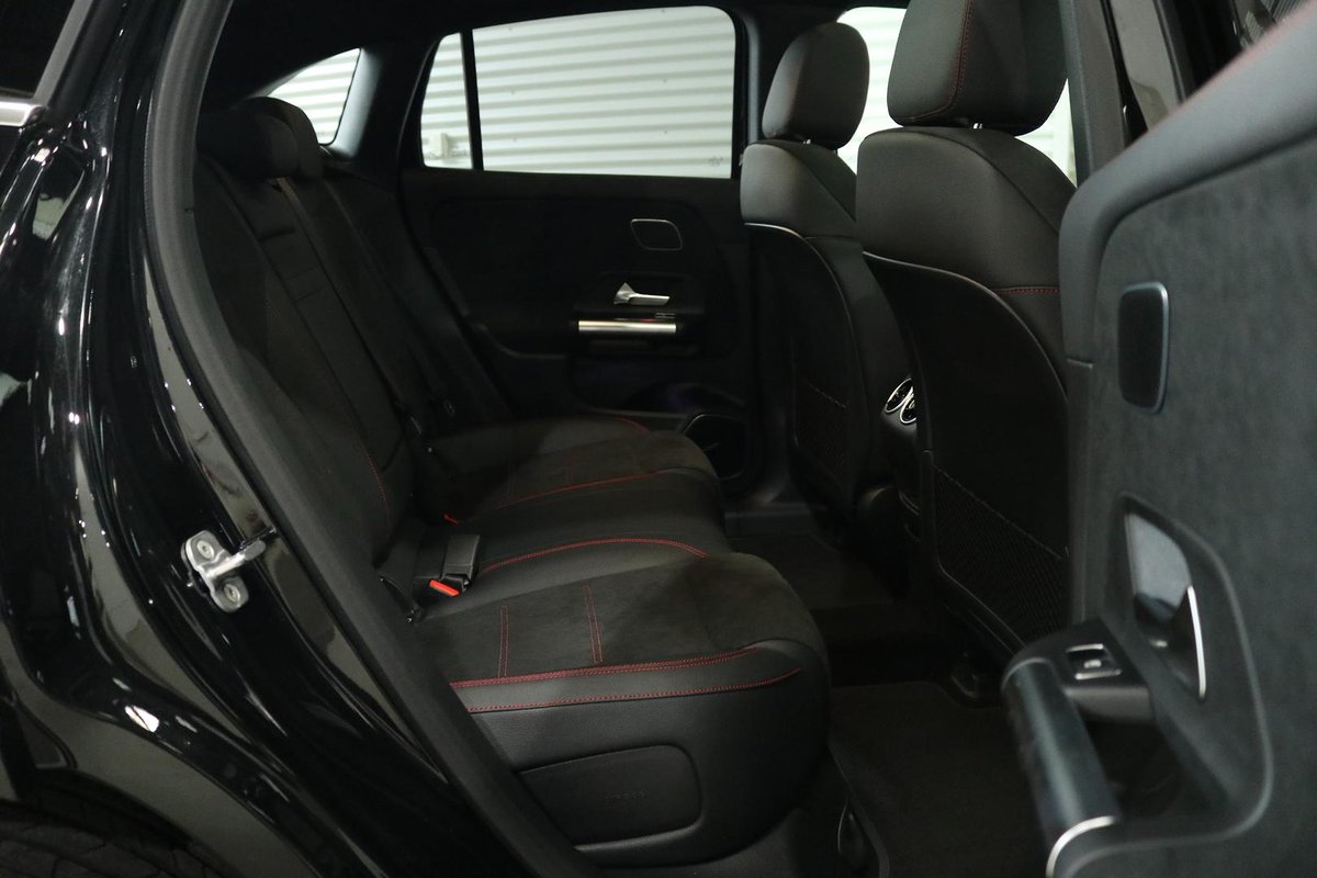 2026 Mercedes-Benz EQA image 22