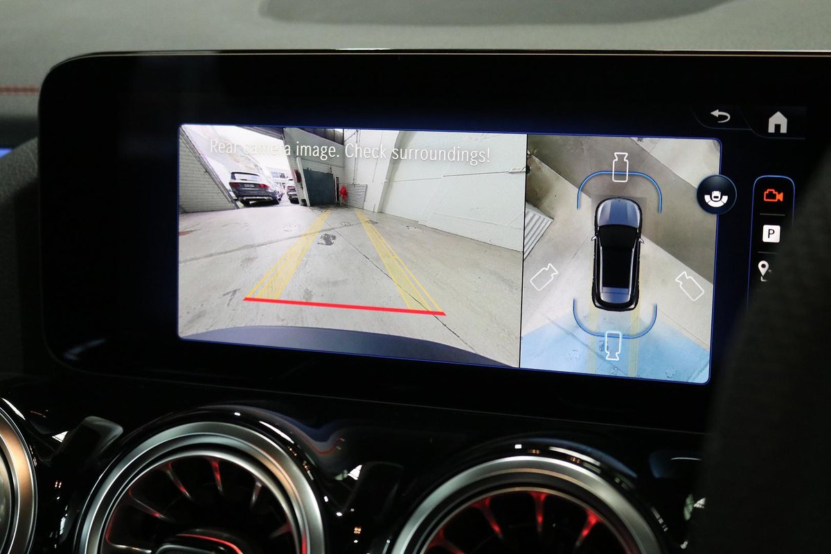 2026 Mercedes-Benz EQA image 28