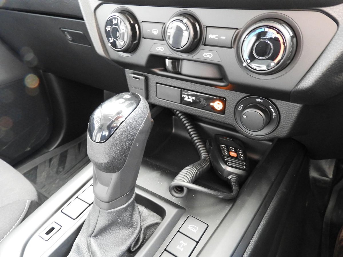 2026 Isuzu D-MAX SX MY25.5 4X4 Dual Range image 15
