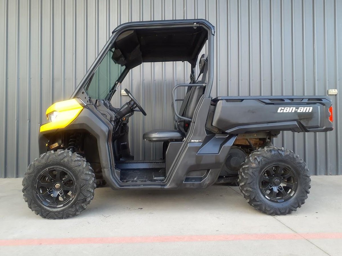 2020 Can-Am Defender HD8 XU Defender Yellow