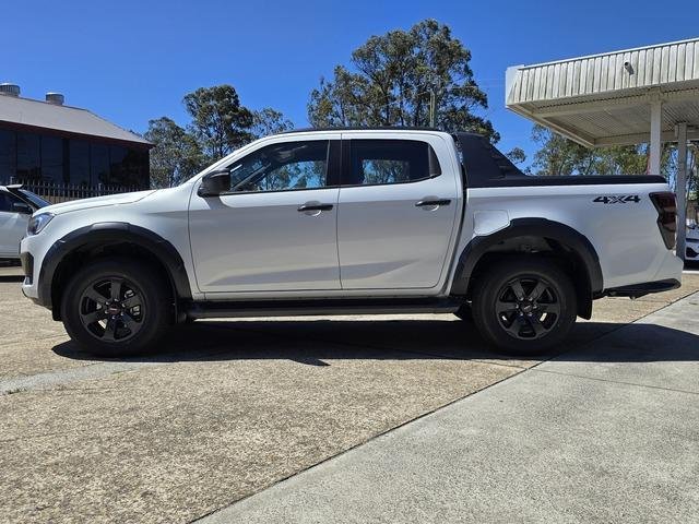 2026 Isuzu D-MAX X-TERRAIN MY25.5 4X4 Dual Range image 7