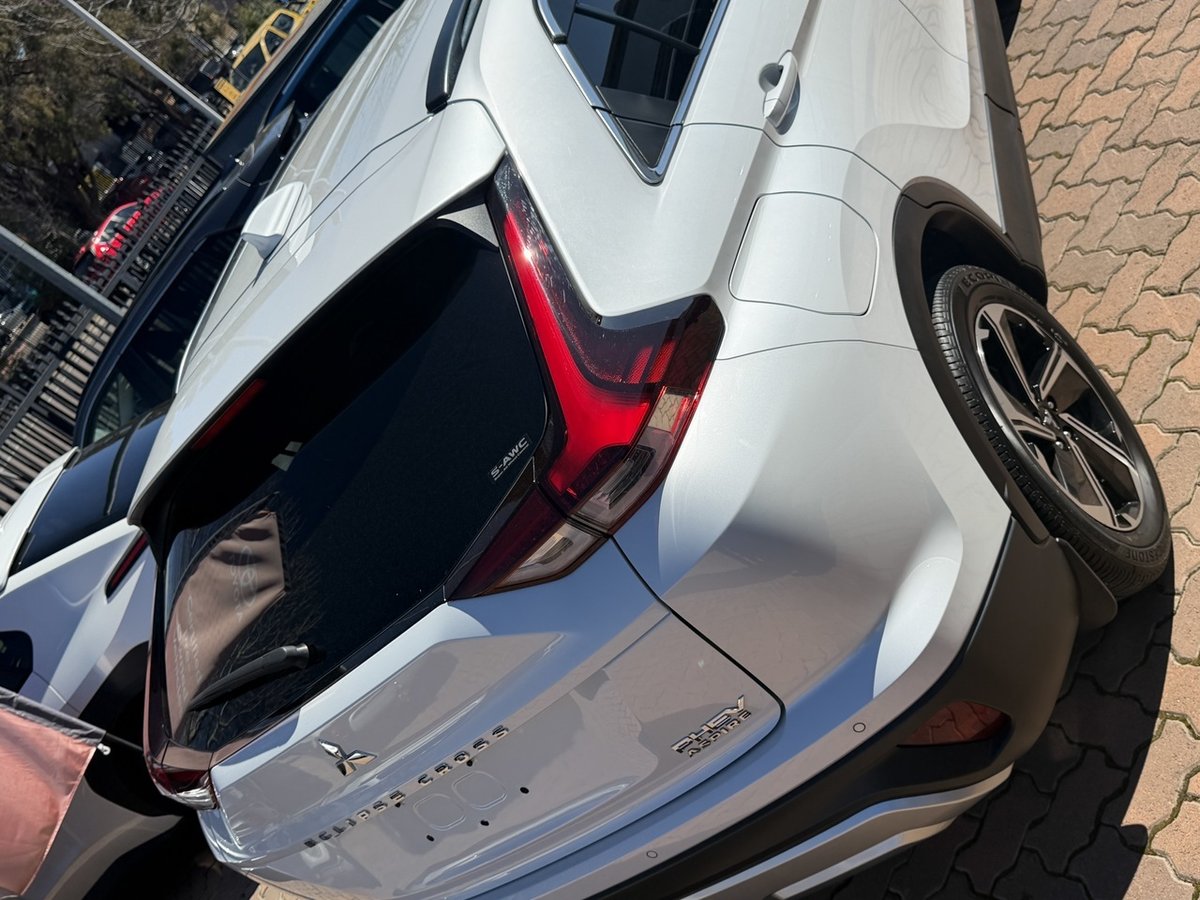 2024 Mitsubishi Eclipse Cross PHEV Aspire YB MY24 AWD image 8