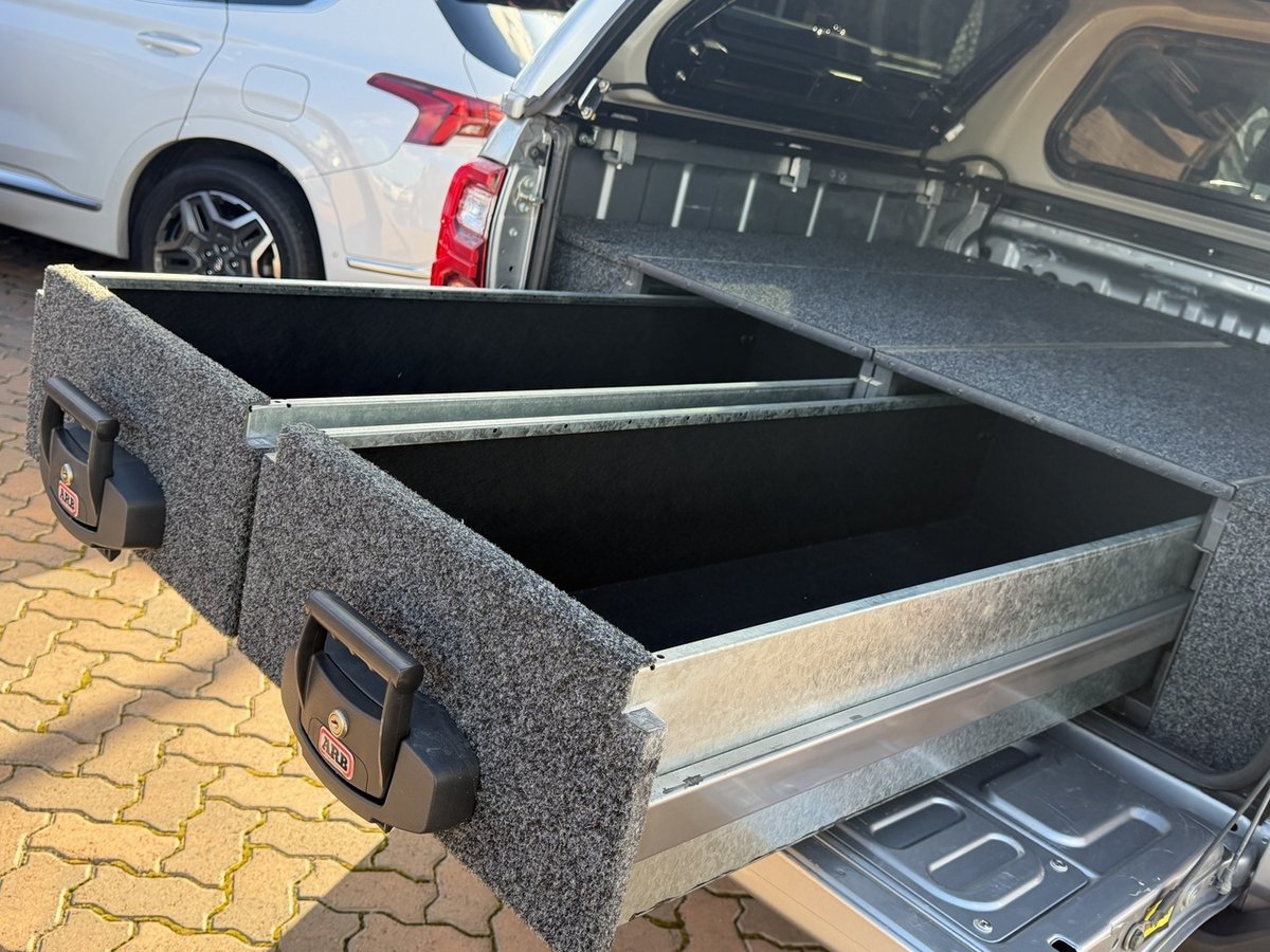 2022 Toyota Hilux SR5 GUN126R 4X4 Dual Range image 10