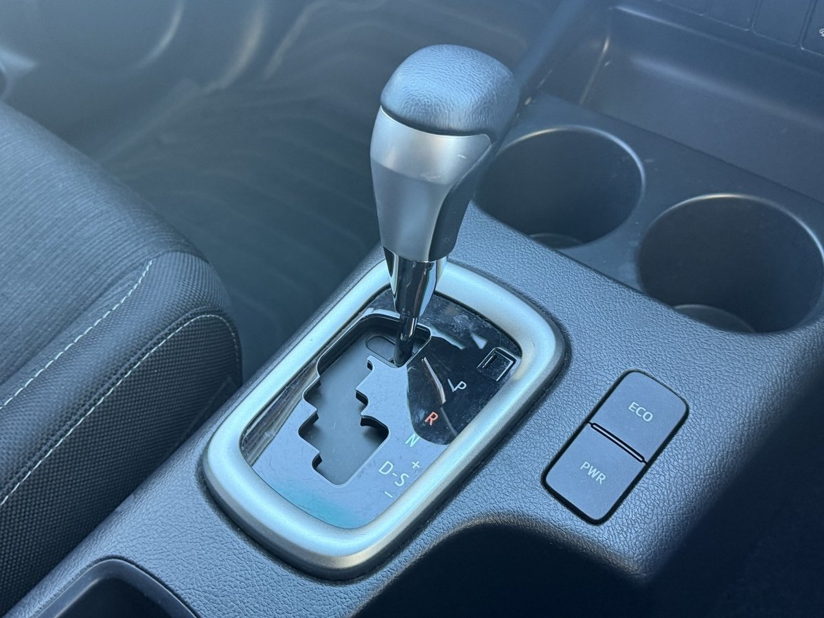 2022 Toyota Hilux SR5 GUN126R 4X4 Dual Range image 18