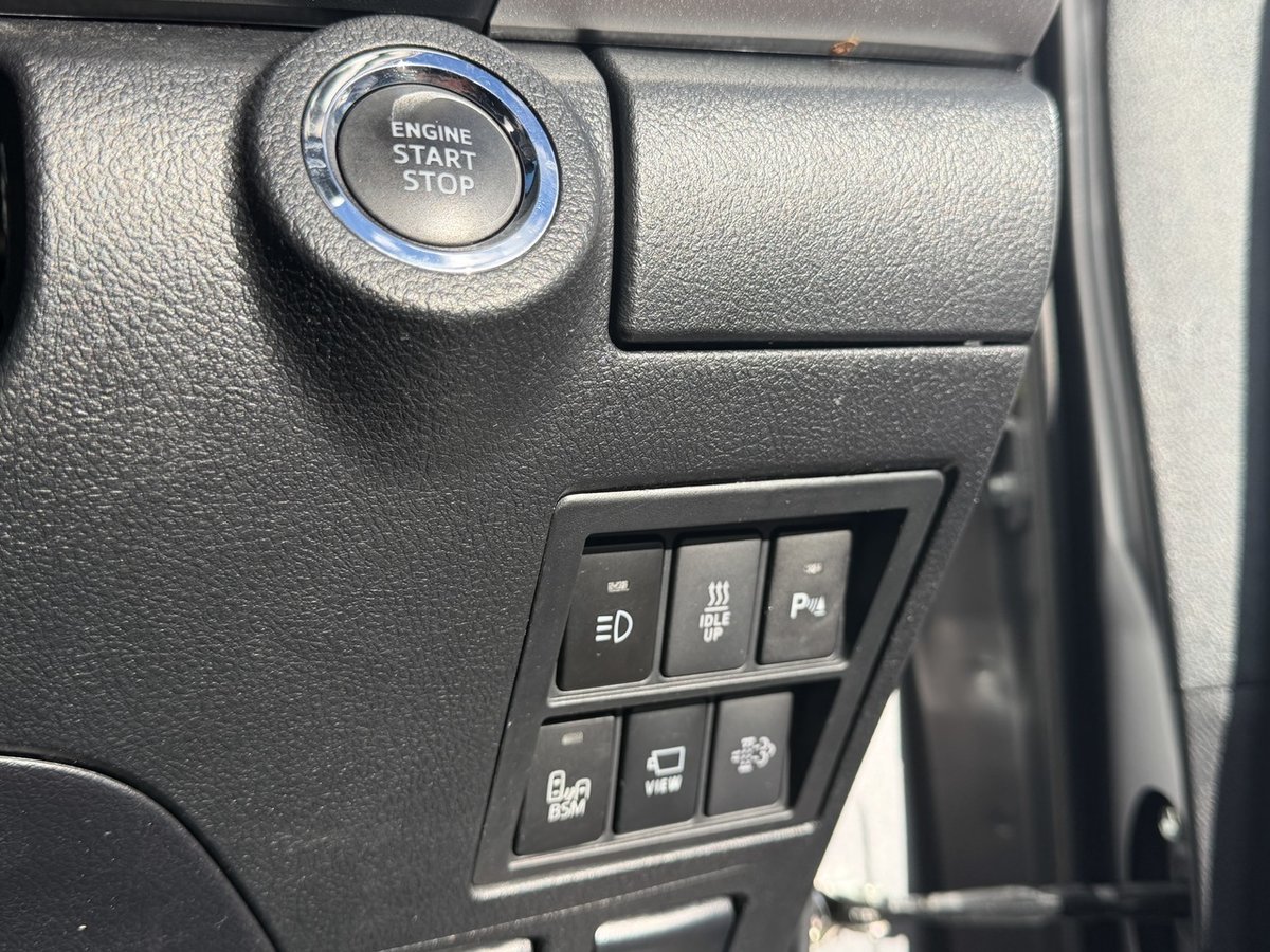2022 Toyota Hilux SR5 GUN126R 4X4 Dual Range image 22
