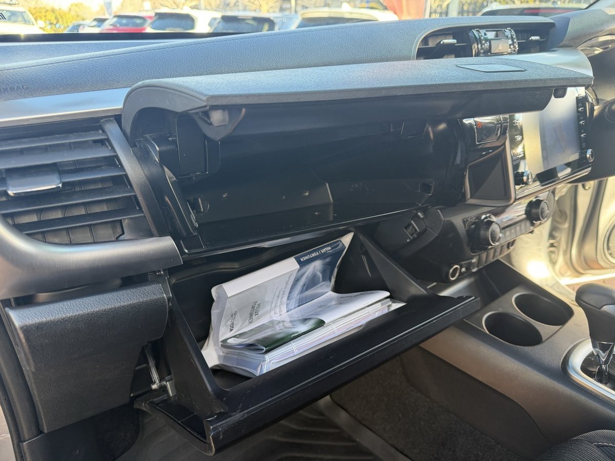 2022 Toyota Hilux SR5 GUN126R 4X4 Dual Range image 29