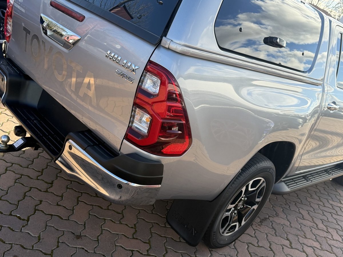 2022 Toyota Hilux SR5 GUN126R 4X4 Dual Range image 8