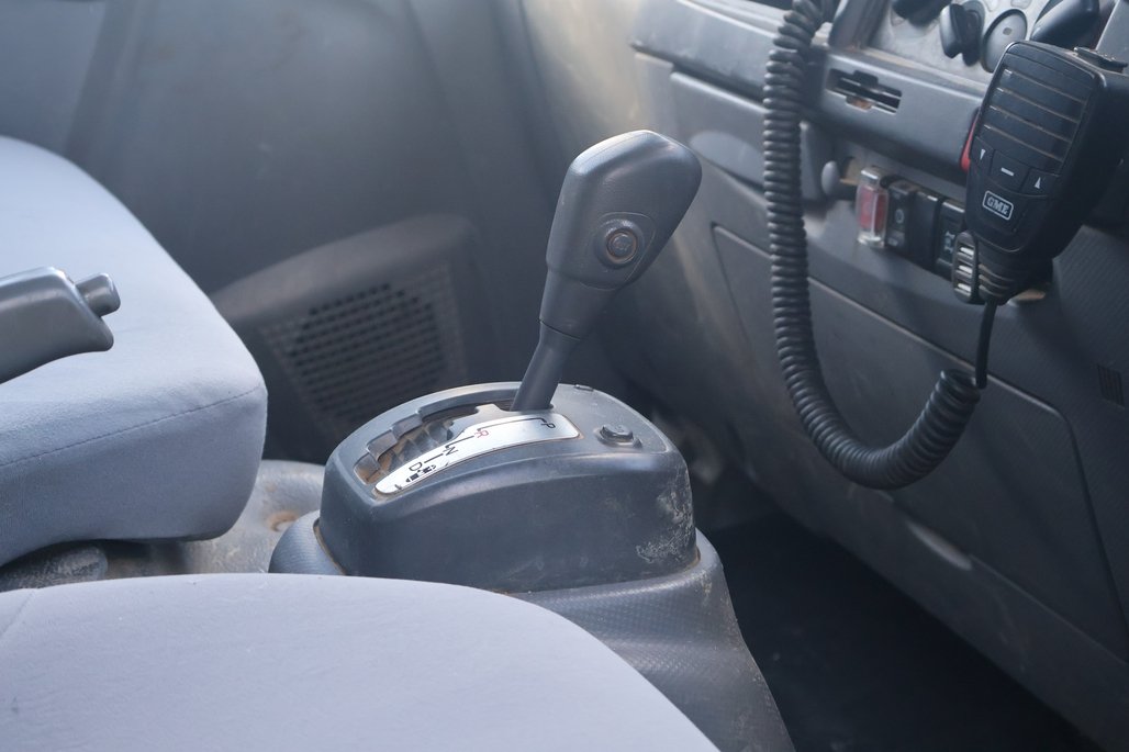 2017 ISUZU NLR 45-150 image 18