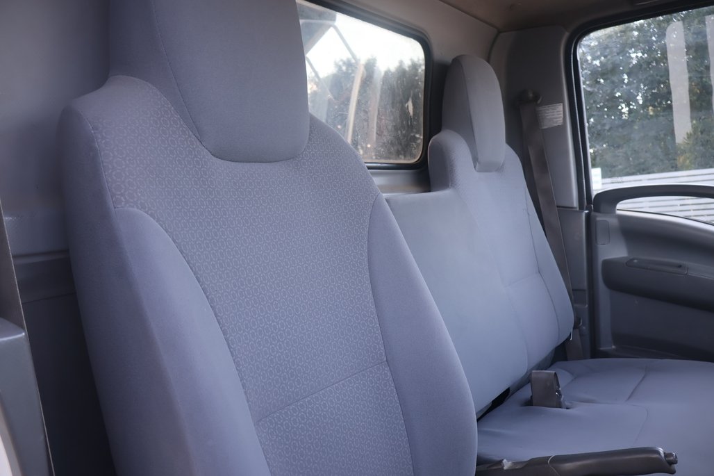2017 ISUZU NLR 45-150 image 19