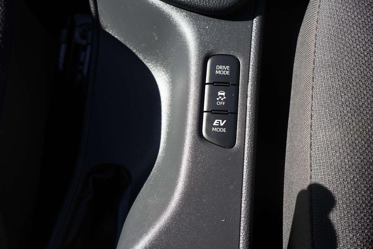 2024 Toyota Yaris Ascent Sport Hybrid MXPH10R image 16