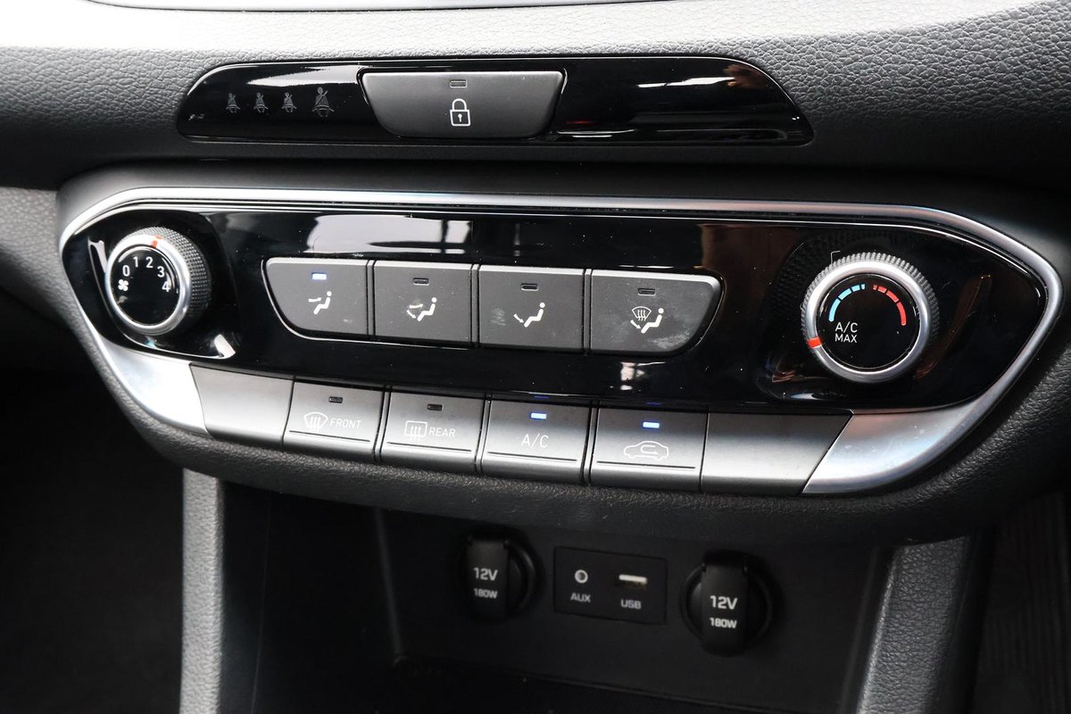 2018 Hyundai i30 Active PD2 MY18 image 17