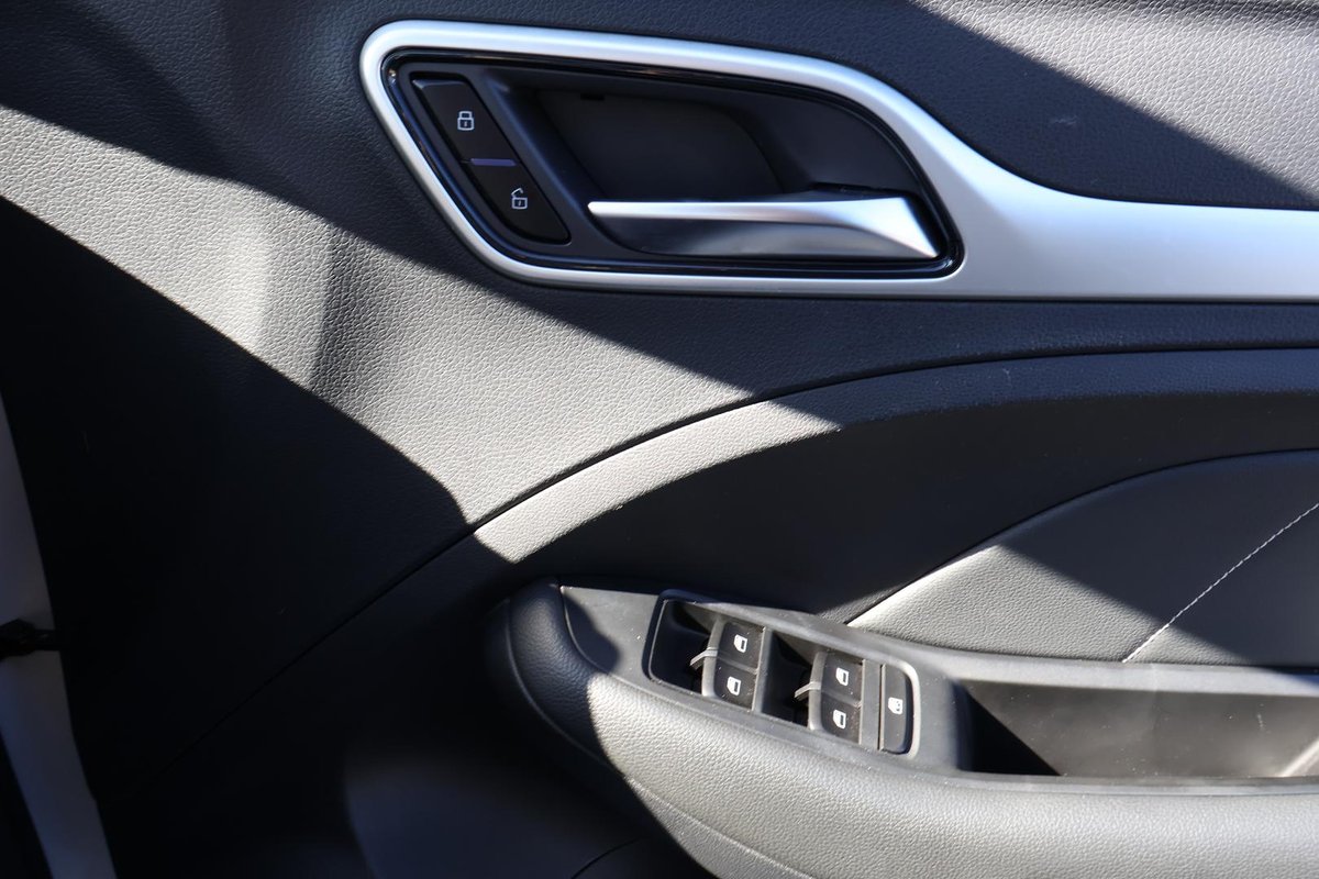 2020 MG ZS Excite AZS1 MY20 image 18
