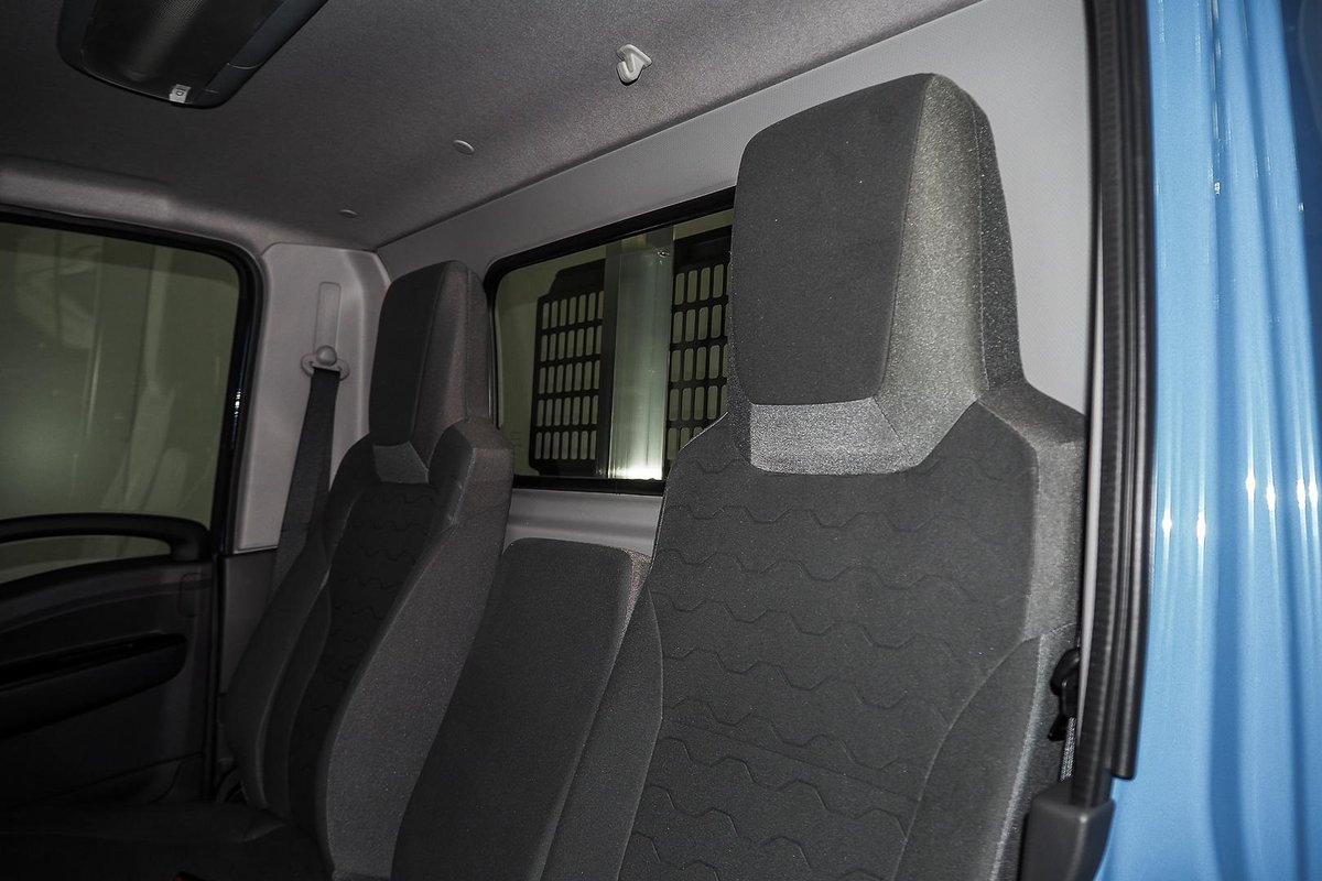 2026 Isuzu N Series NLR 45-150 DT D25 Traypack image 10