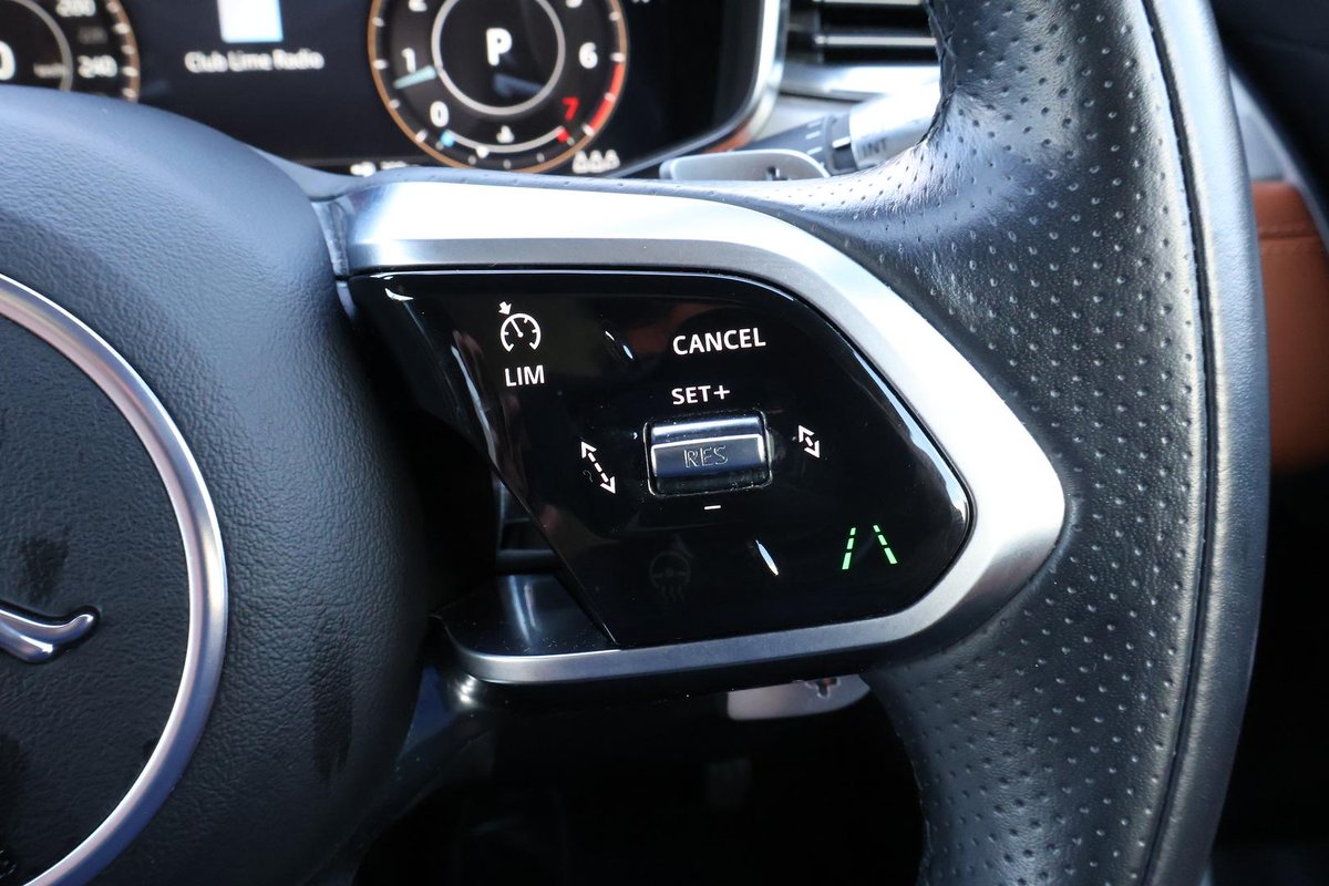 2021 Jaguar F-PACE P250 R-Dynamic SE X761 MY21.25 AWD image 13