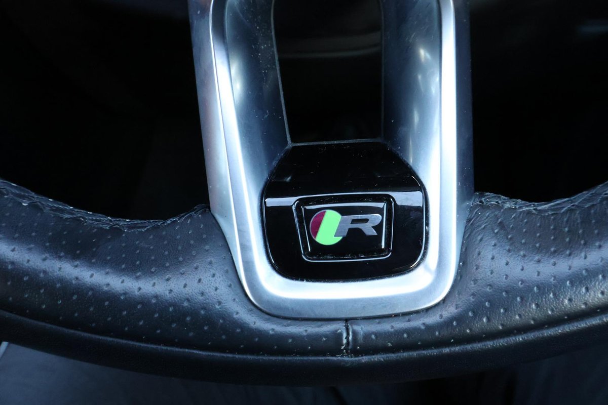 2021 Jaguar F-PACE P250 R-Dynamic SE X761 MY21.25 AWD image 14