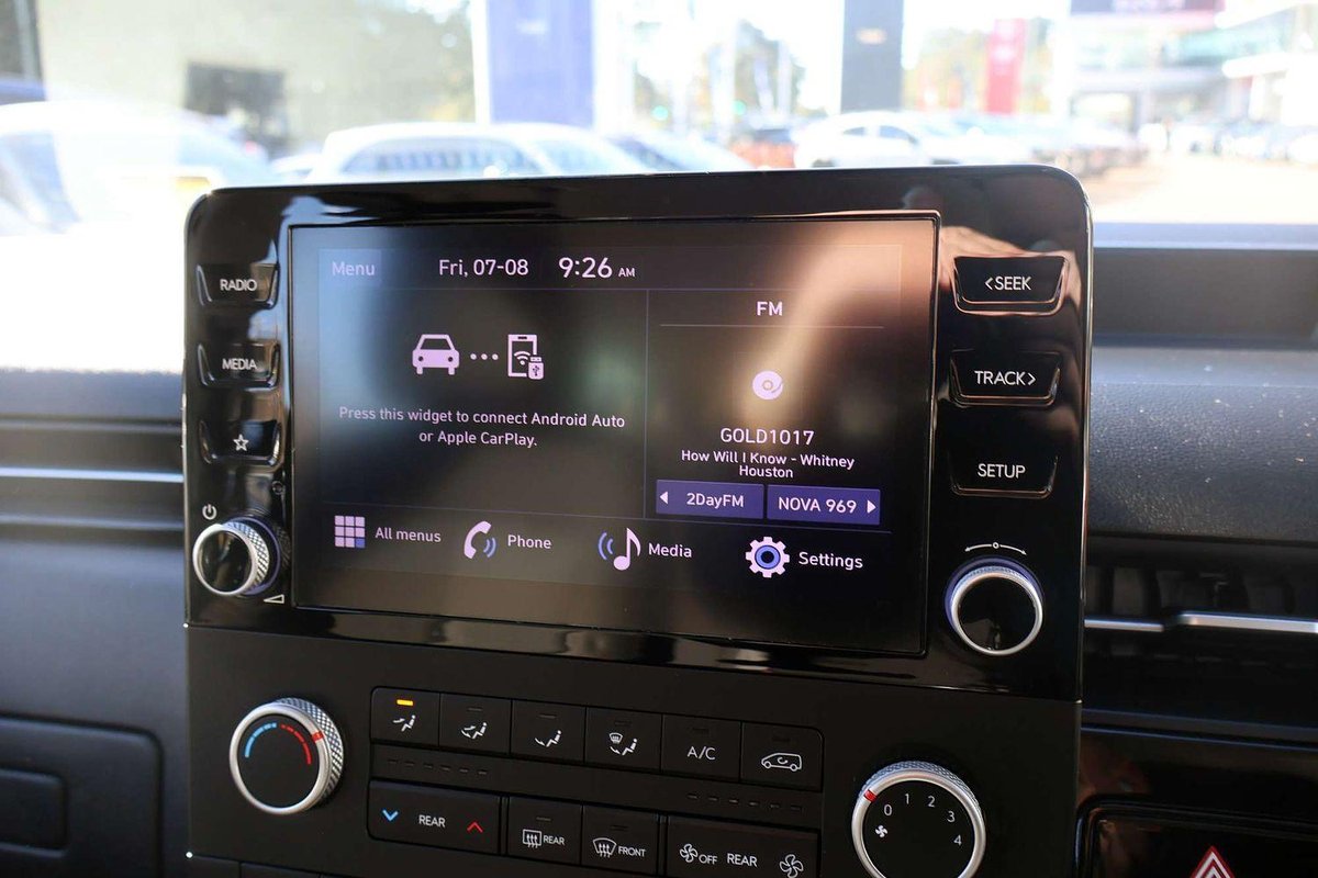 2024 Hyundai STARIA US4.V3 MY25 image 13