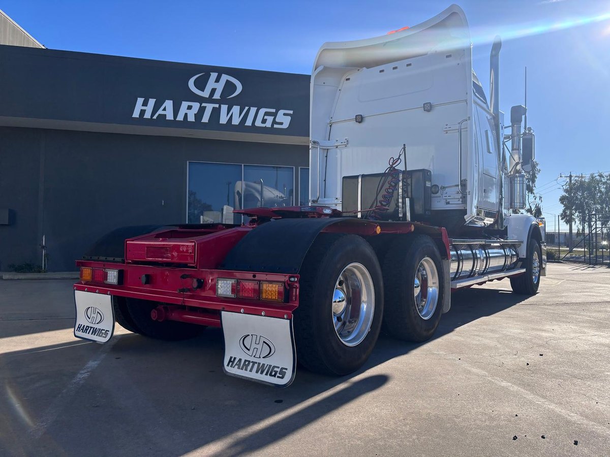 2018 Western Star 4900 Series image 10