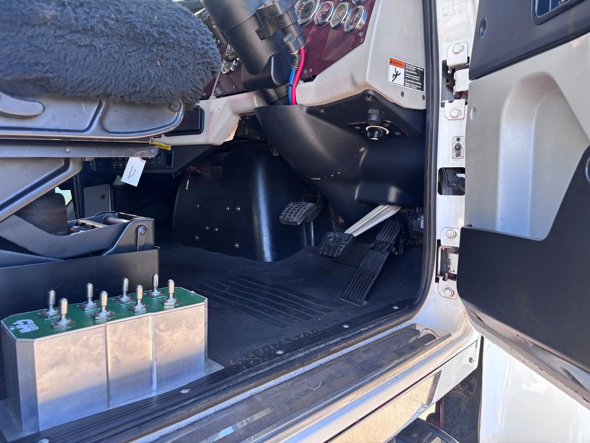 2018 Western Star 4900 Series image 19