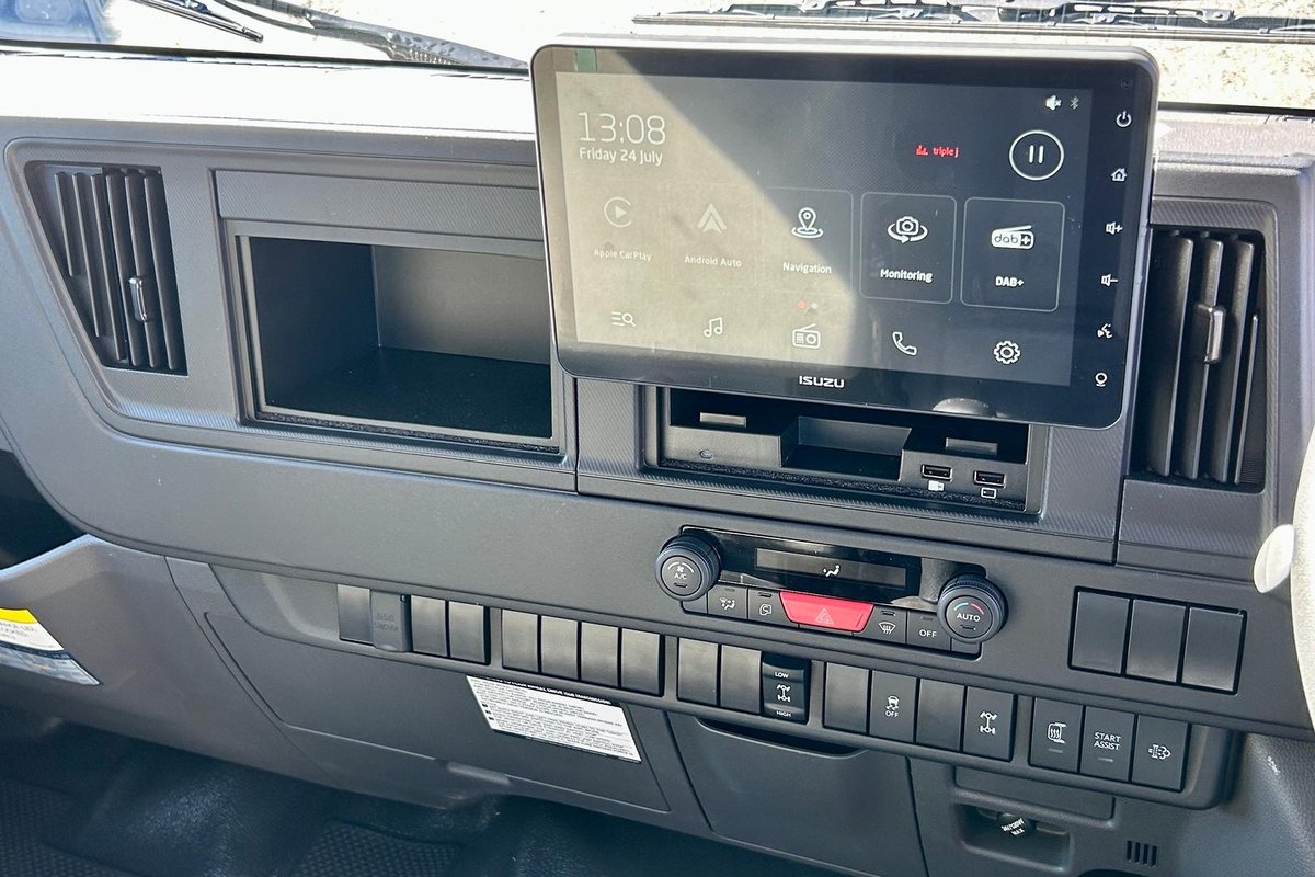 2026 Isuzu N Series NPS 75-175 MT C34 image 21