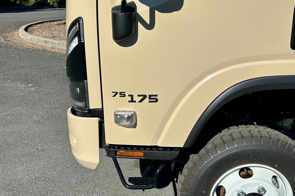2026 Isuzu N Series NPS 75-175 MT C34 image 10