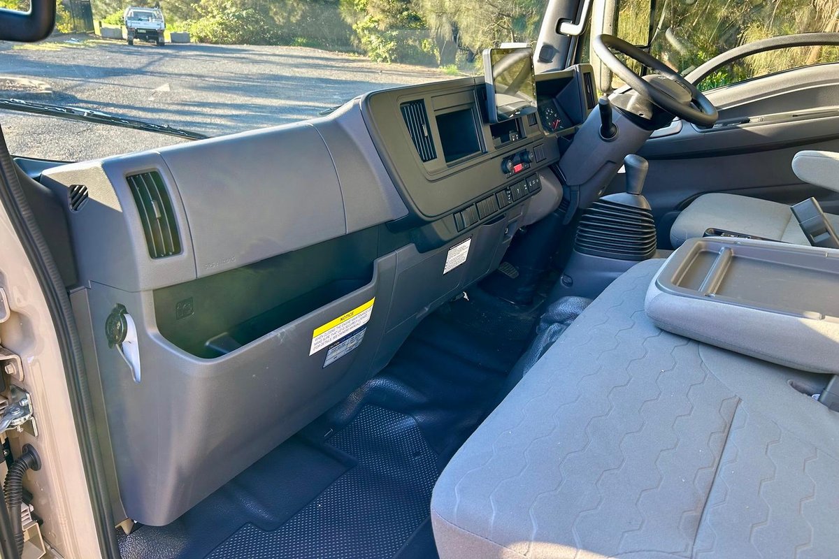 2026 Isuzu N Series NPS 75-175 MT C34 image 20