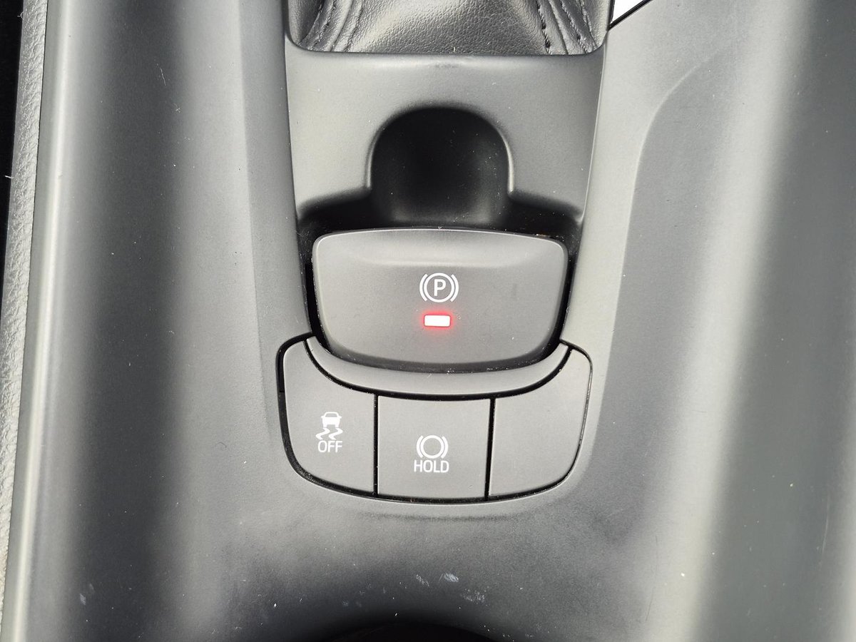 2018 Toyota C-HR NGX50R AWD image 14