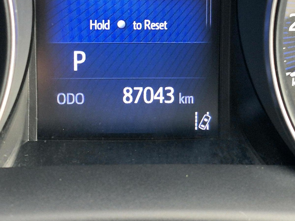 2018 Toyota C-HR NGX50R AWD image 18