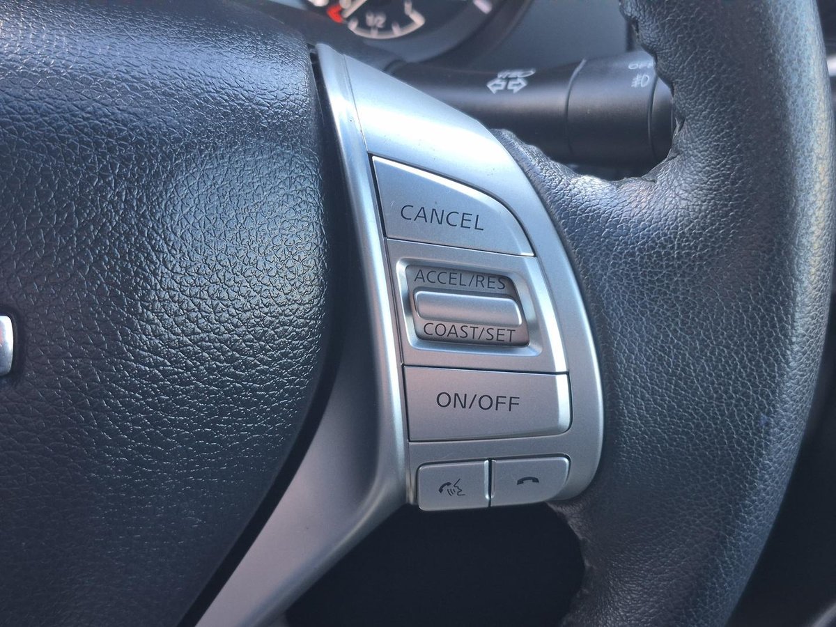 2016 Nissan Navara ST D23 4X4 Dual Range image 15