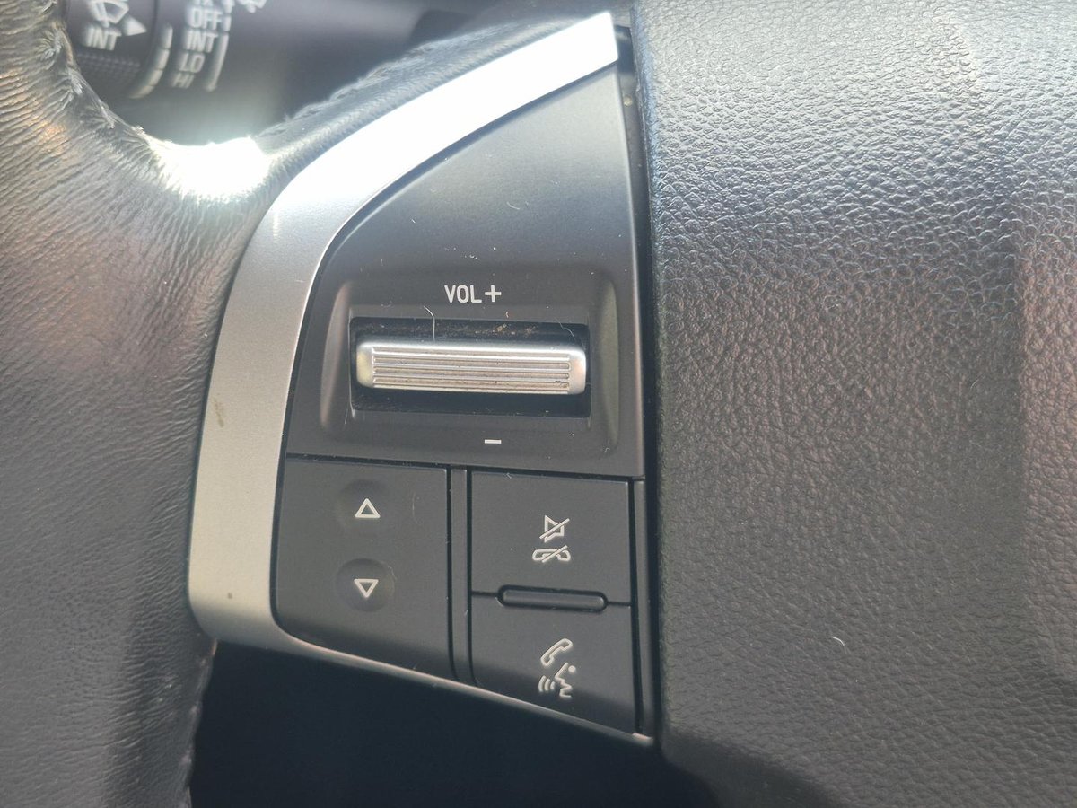 2017 Holden Colorado LS RG MY18 4X4 Dual Range image 14
