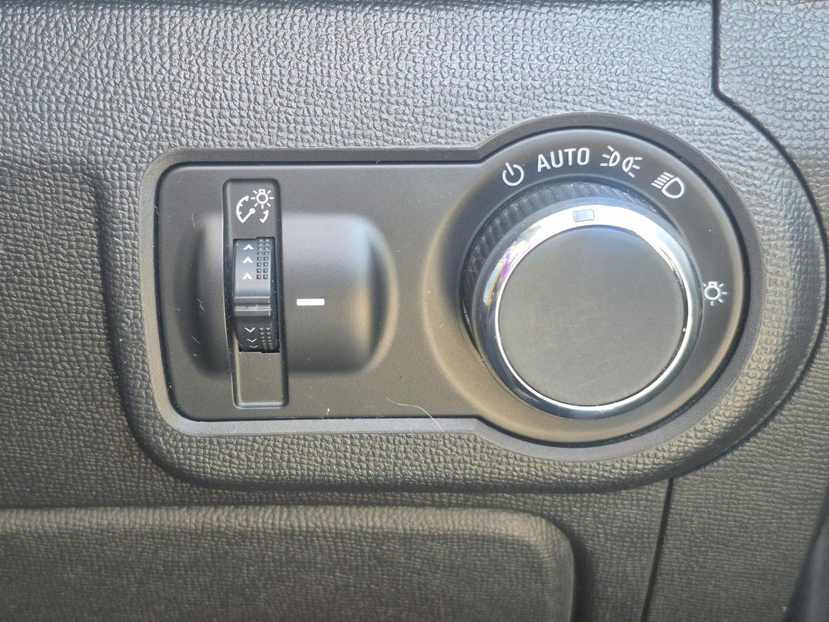 2017 Holden Colorado LS RG MY18 4X4 Dual Range image 17