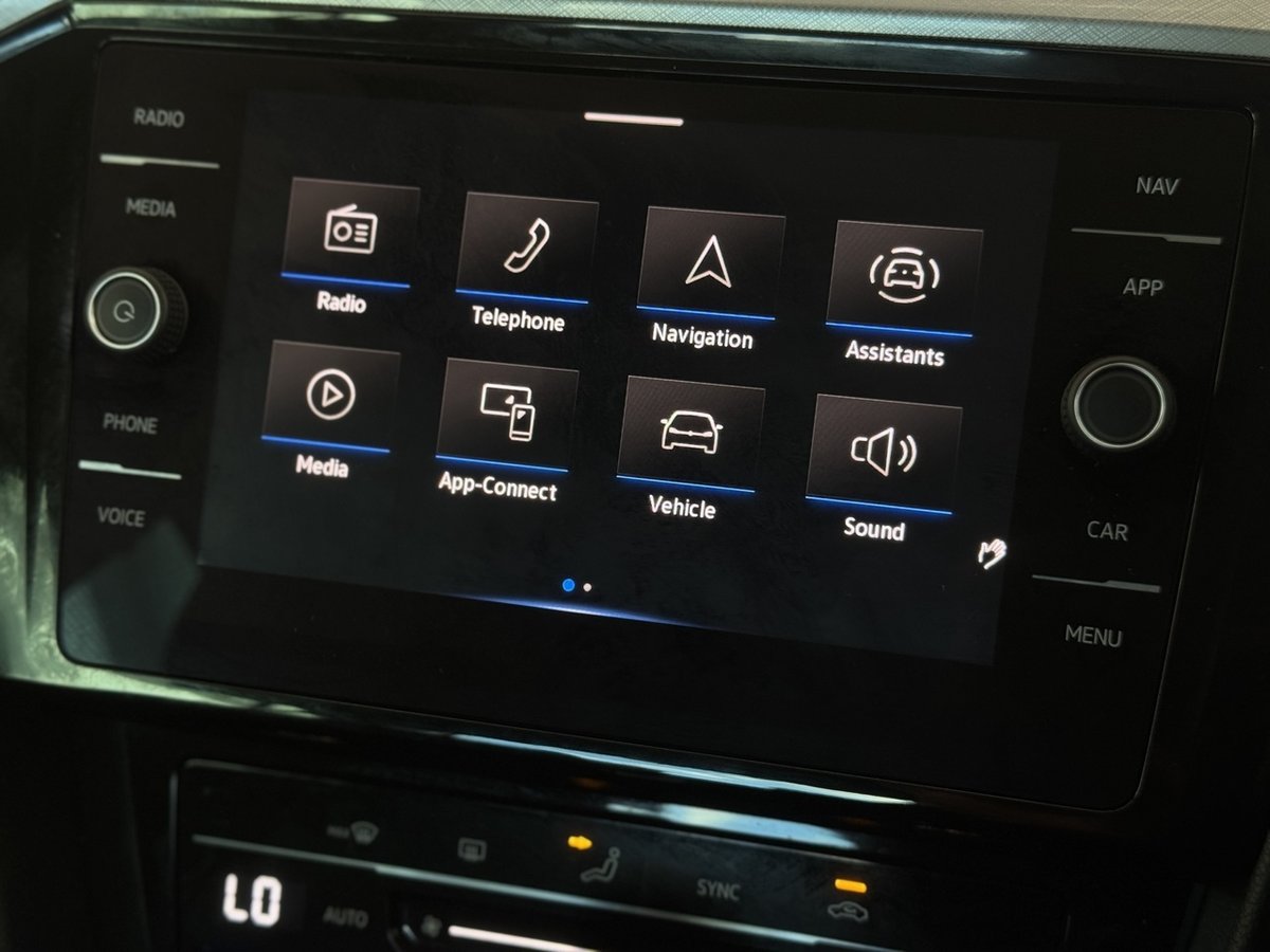 2022 Volkswagen Passat 140TSI Business B8 MY22.5 image 11