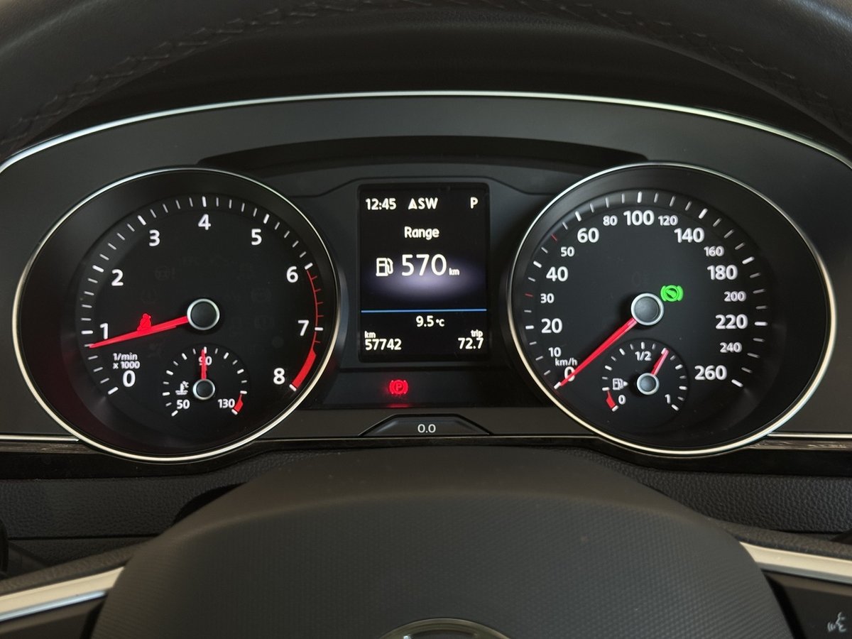 2022 Volkswagen Passat 140TSI Business B8 MY22.5 image 16