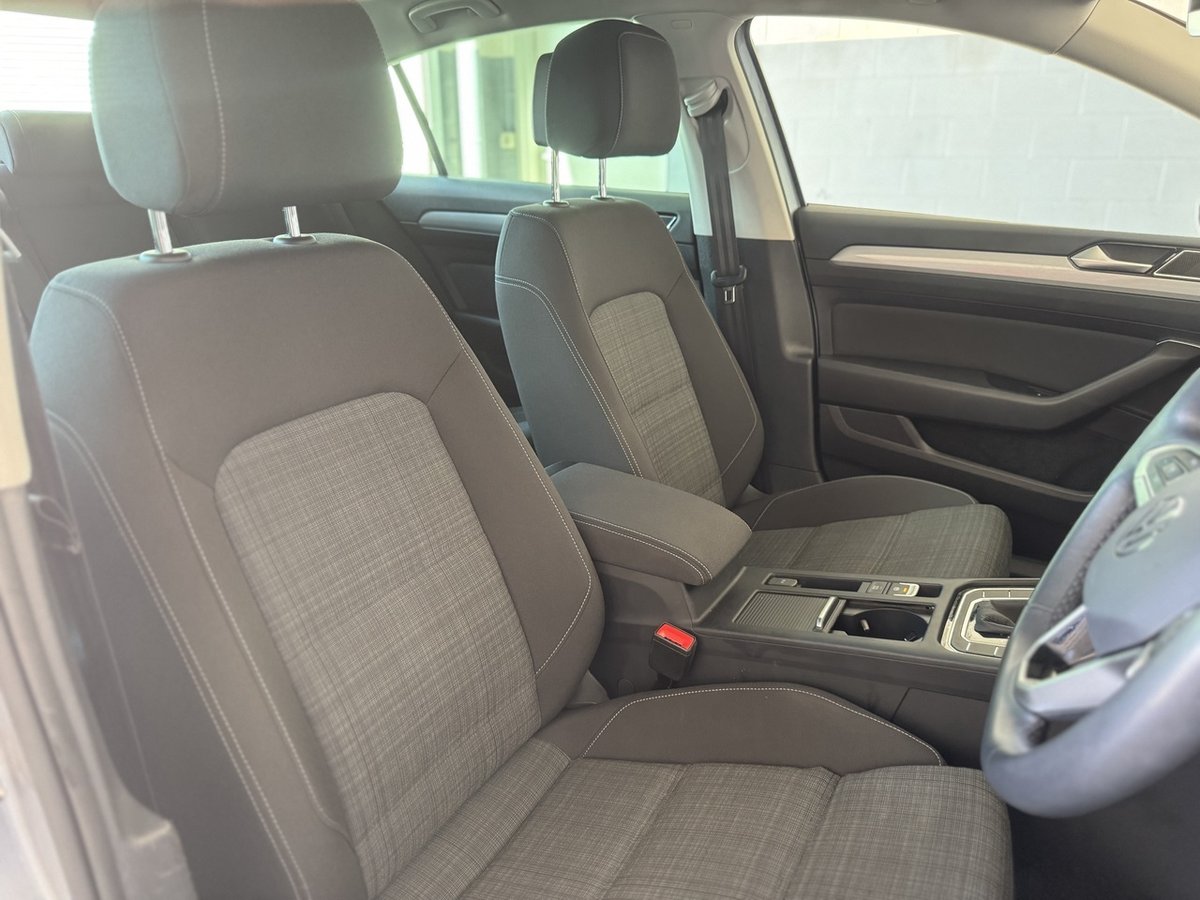 2022 Volkswagen Passat 140TSI Business B8 MY22.5 image 8