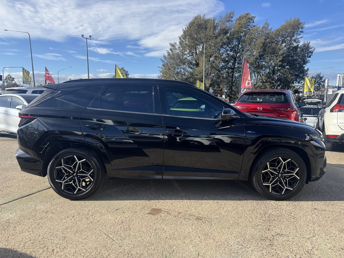 2021 Hyundai Tucson Highlander NX4.V1 MY22 AWD image 8