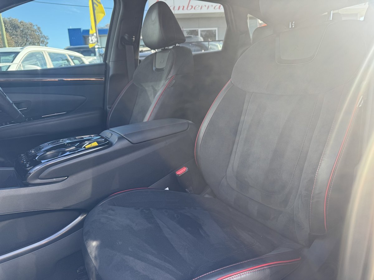 2021 Hyundai Tucson Highlander NX4.V1 MY22 AWD image 9